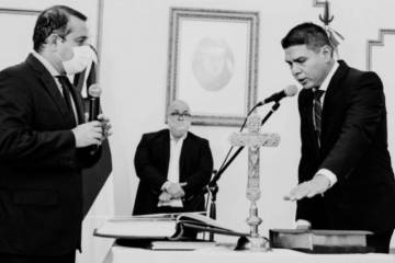 LA MEZA ESTA SERVIDA... 